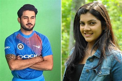 manish pandey wife name